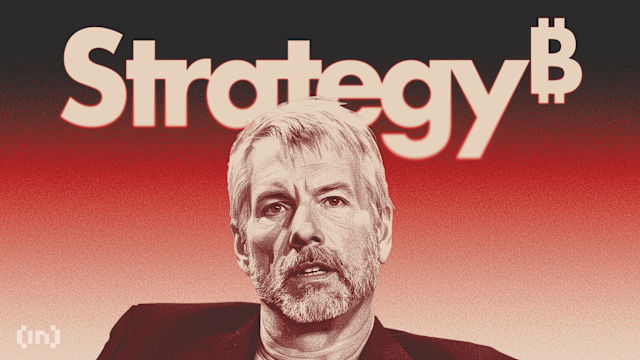 Michael Saylor hoặc logo MicroStrategy